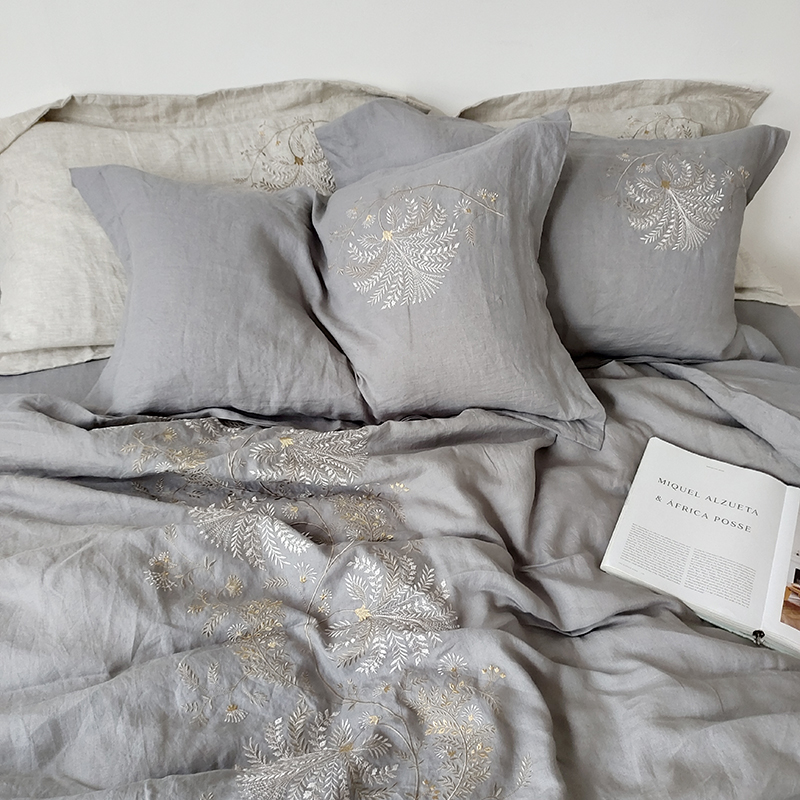 亚麻重工刺绣床上四件套