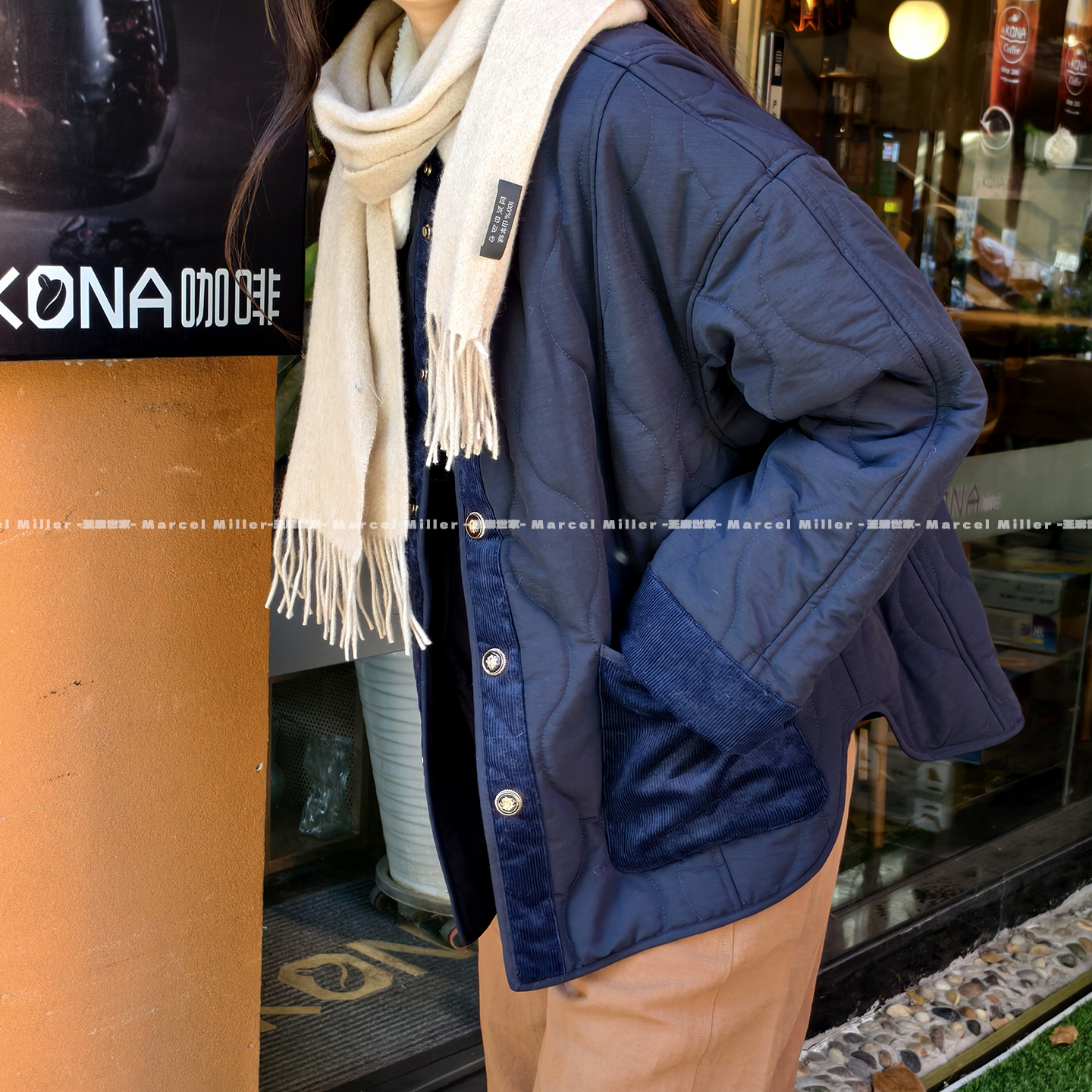 汉麻翻领棉服女羊羔毛领