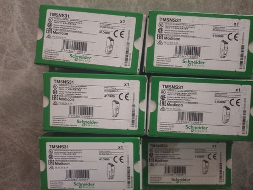 施耐德模块 TM5ACTB12  全新原装 拍前请询价