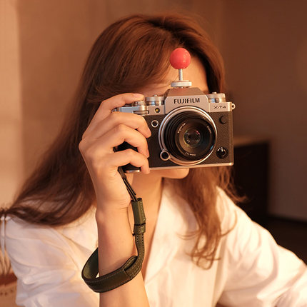 富士xt5相机xe5快拆手腕带xm5富士XS20手绳xt50索尼A7c真皮手带