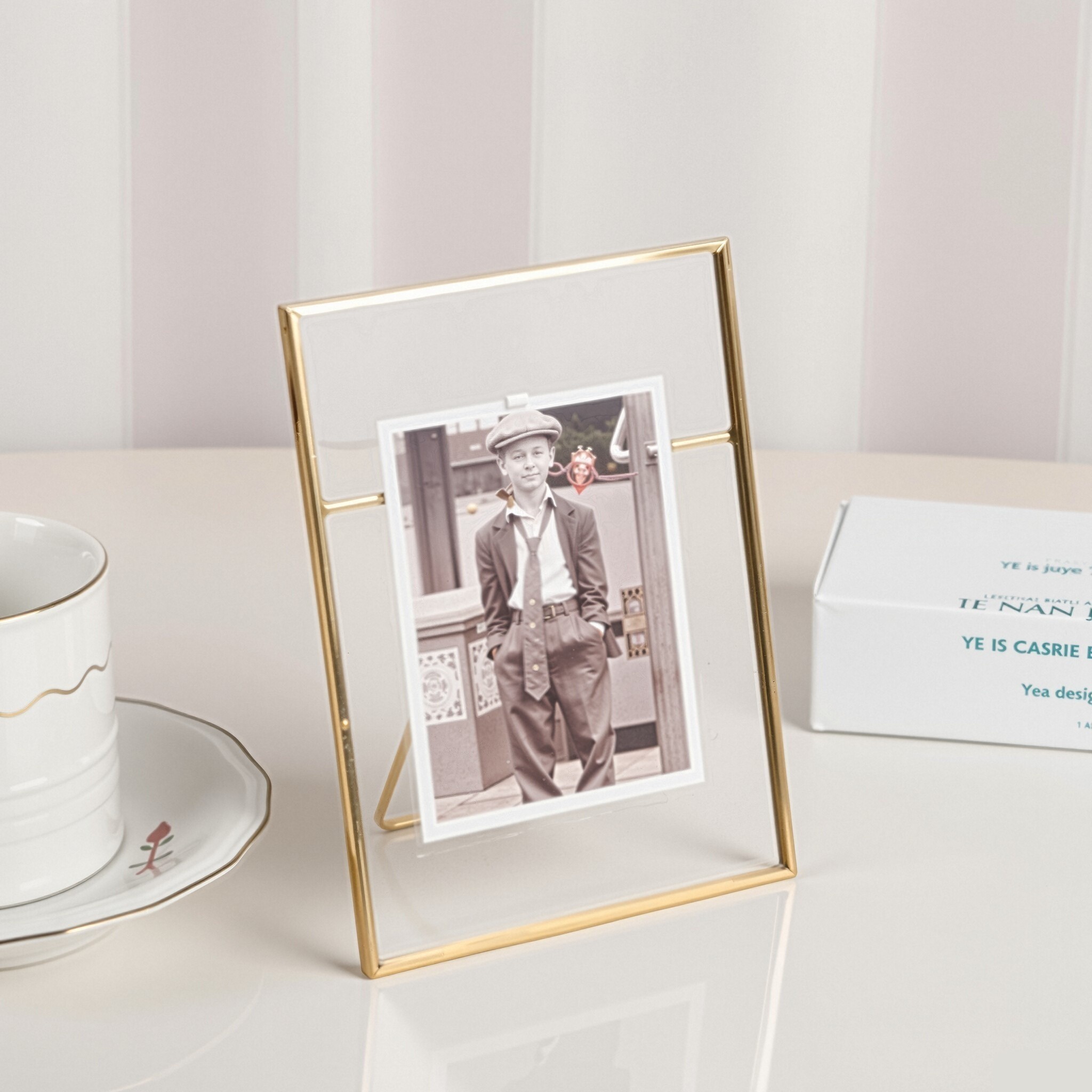 北欧金色玻璃复古相框标本框几何立体照片架婚礼摆台装饰7寸黑色