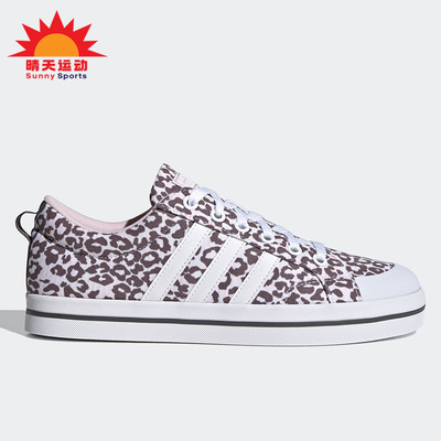 阿迪达斯女舒适休闲运动板鞋