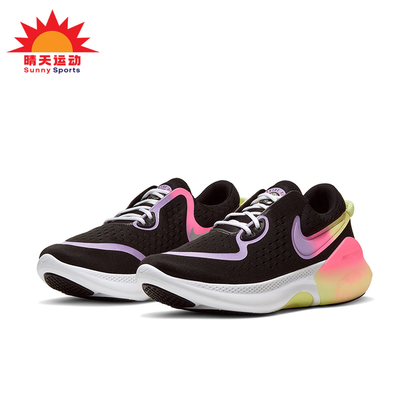 耐克正品女子新年款跑步鞋