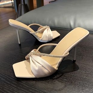 2025新款 裸色绸缎水钻一字带高跟凉拖凉鞋 女夏外穿方头细跟半拖鞋