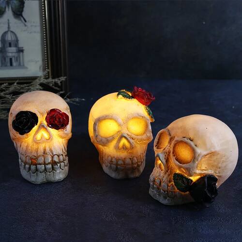 New Halloween Luminous Resin Skull LED Horror Skull Prop Hal