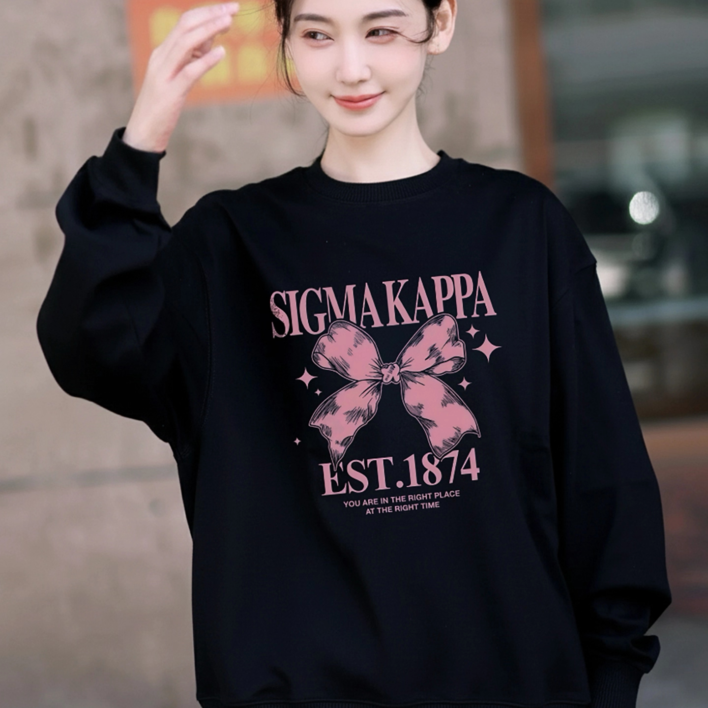 李沐宸明星同款2025秋冬新款宽松卫衣女黑色爆款小个子圆领外套潮