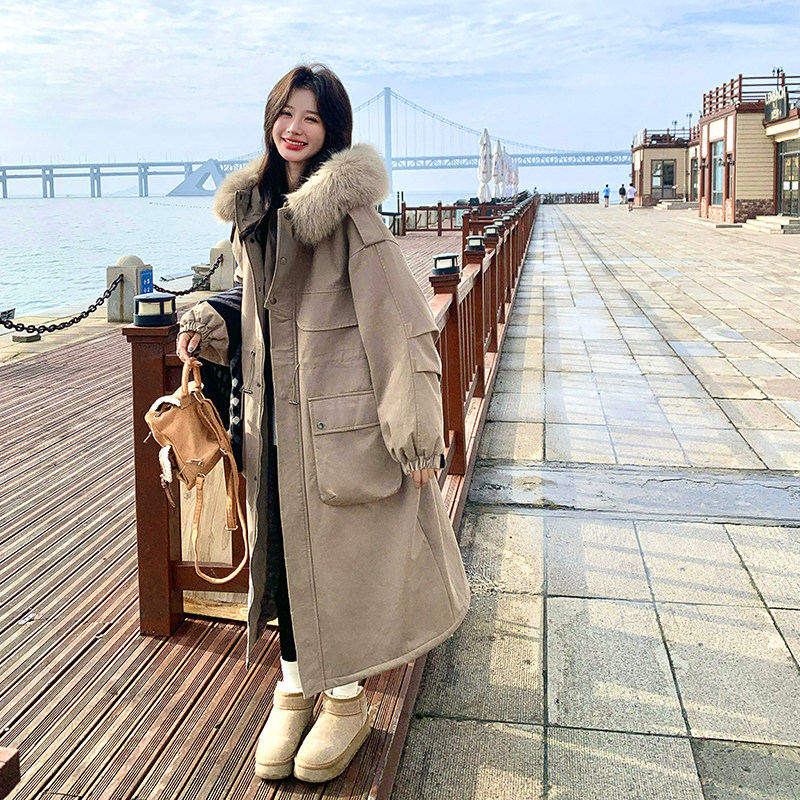 卡其绿大毛领派克服女2025年冬季中长款时尚韩系过膝保暖连帽外套,女装派克服,2C226