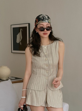2025夏新款法式复古条纹收腰方领亚麻马甲两件套+假两件裙裤套装