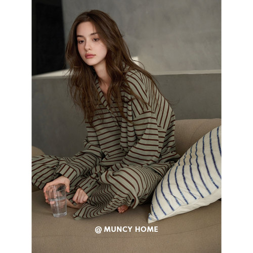 柔软面料 舒适亲肤 时尚可外穿