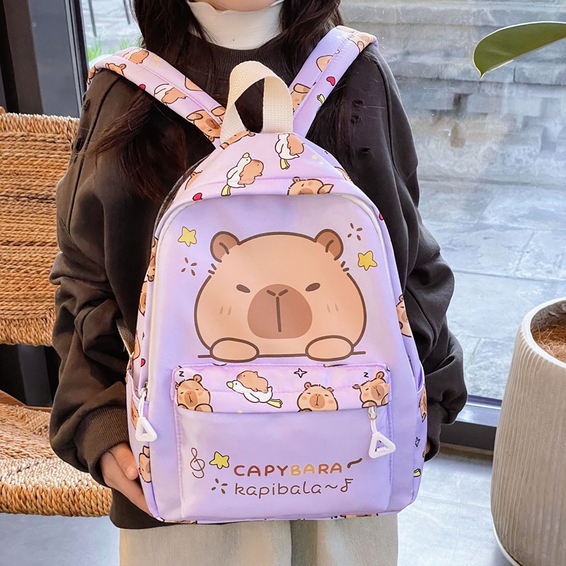 卡皮巴拉儿童书包男女童超火旅游背包卡通可爱小学生幼儿园双肩包
