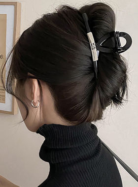 韩系字母交叉黑色大号发夹女2024新款后脑勺盘发抓夹高级感鲨鱼夹