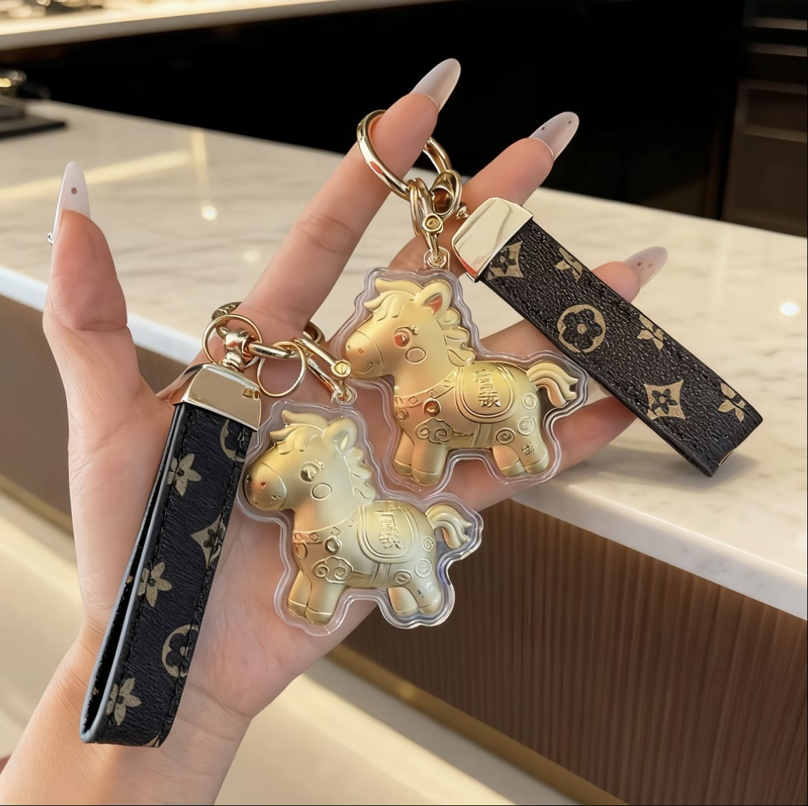 水贝马年马上有钱钥匙扣挂件招财转运含金创意男女情侣包包配饰