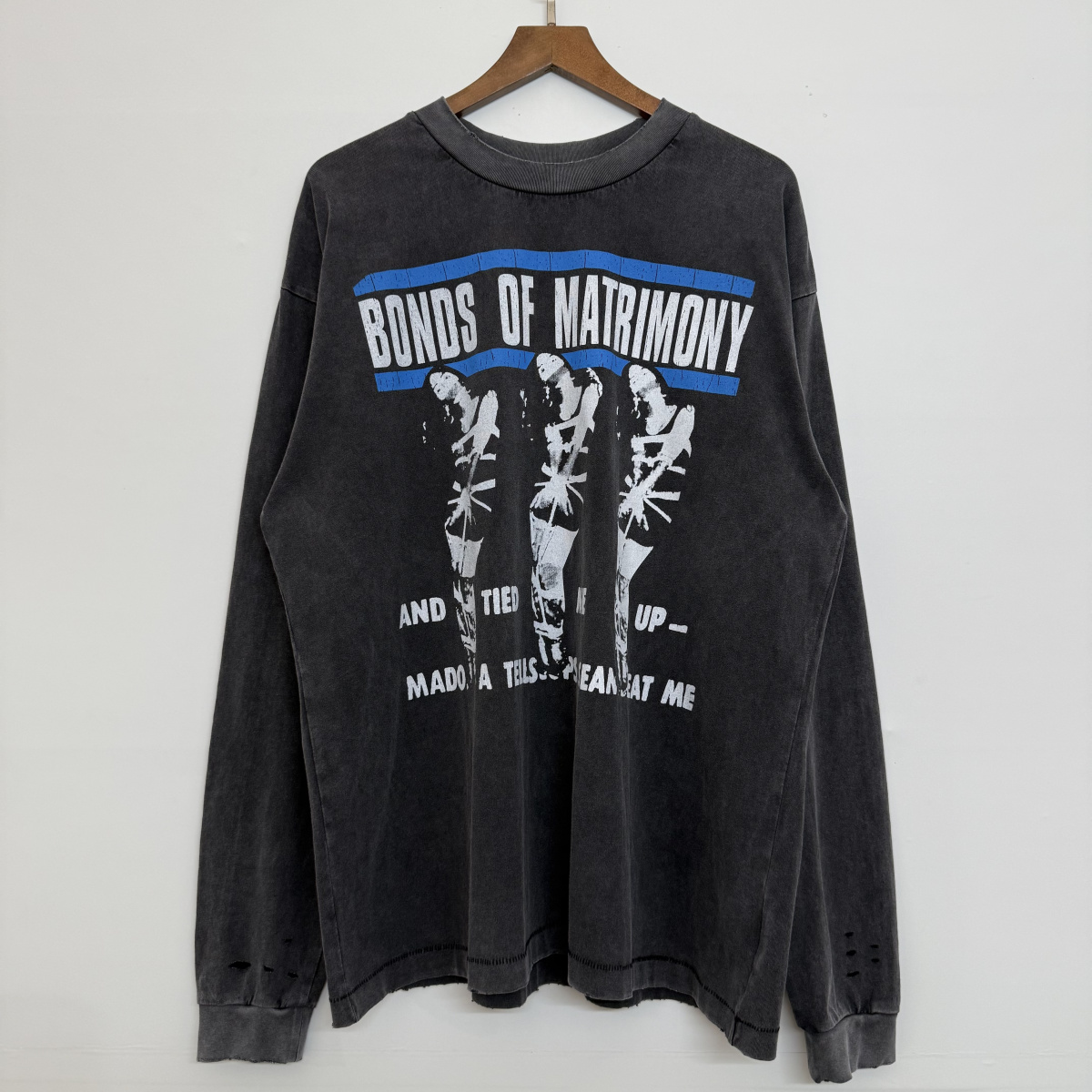 erd忧郁的富二代麦当娜人像美式高街水洗做旧破洞休闲宽松长袖T恤