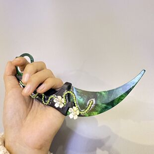 萤火突击周边荧火突击青蛇翠玉勾游戏周边爪刃未开刃安全收藏摆件