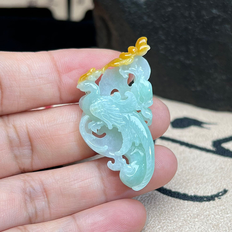 天然缅甸翡翠A货三彩凤凰吊坠