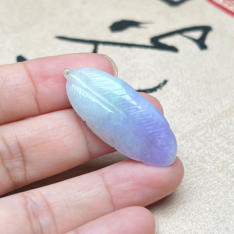 天然翡翠A货紫罗兰羽毛吊坠