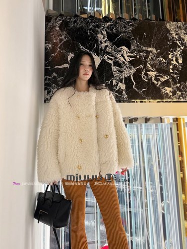日娜高奢20XXASIA BUYER 12 hmo 软糯羊羔毛外套小香风环保皮草女