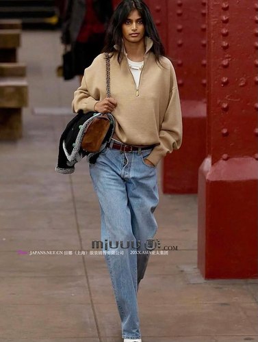 日娜高奢20XXASIA BUYER 12 fgo 休闲设计显瘦短款时尚针织衫上衣