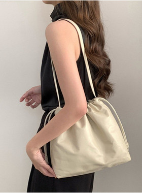 MS高品纳帕小牛皮抽绳云朵包软皮小众单肩女包，闭眼入