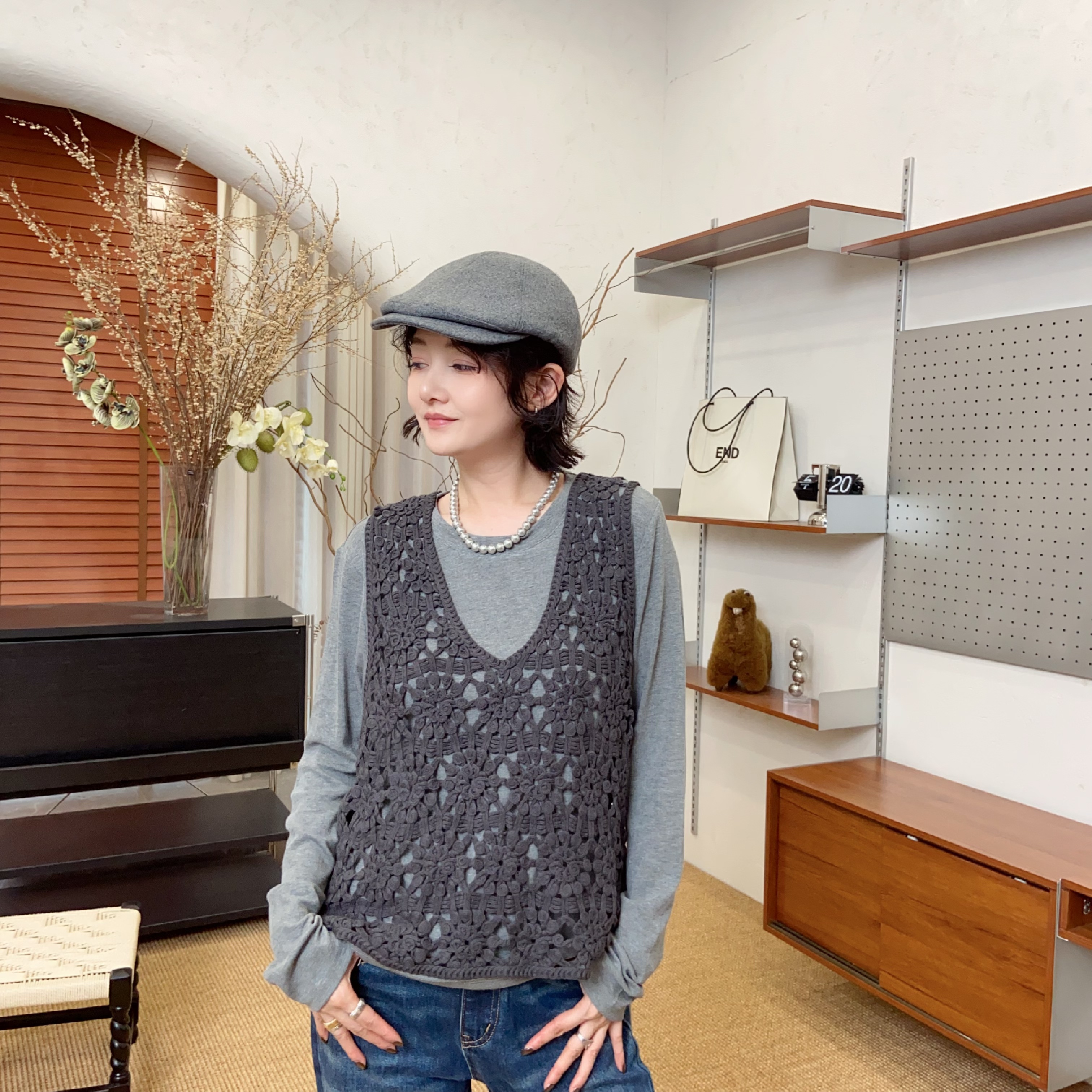 DD STY【早秋上新】小众设计钩花背心带高弹长袖T两件套 9637