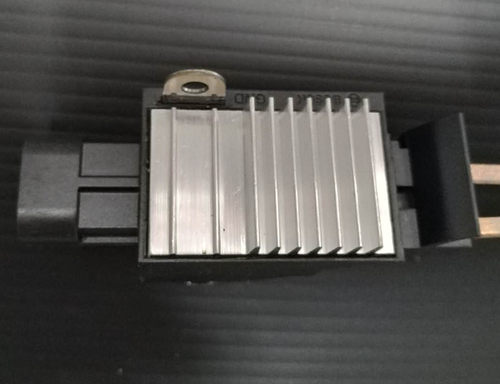 适用于原装别克昂科威2.0T雪佛兰探界者2.0T凯迪拉克发电机调节器