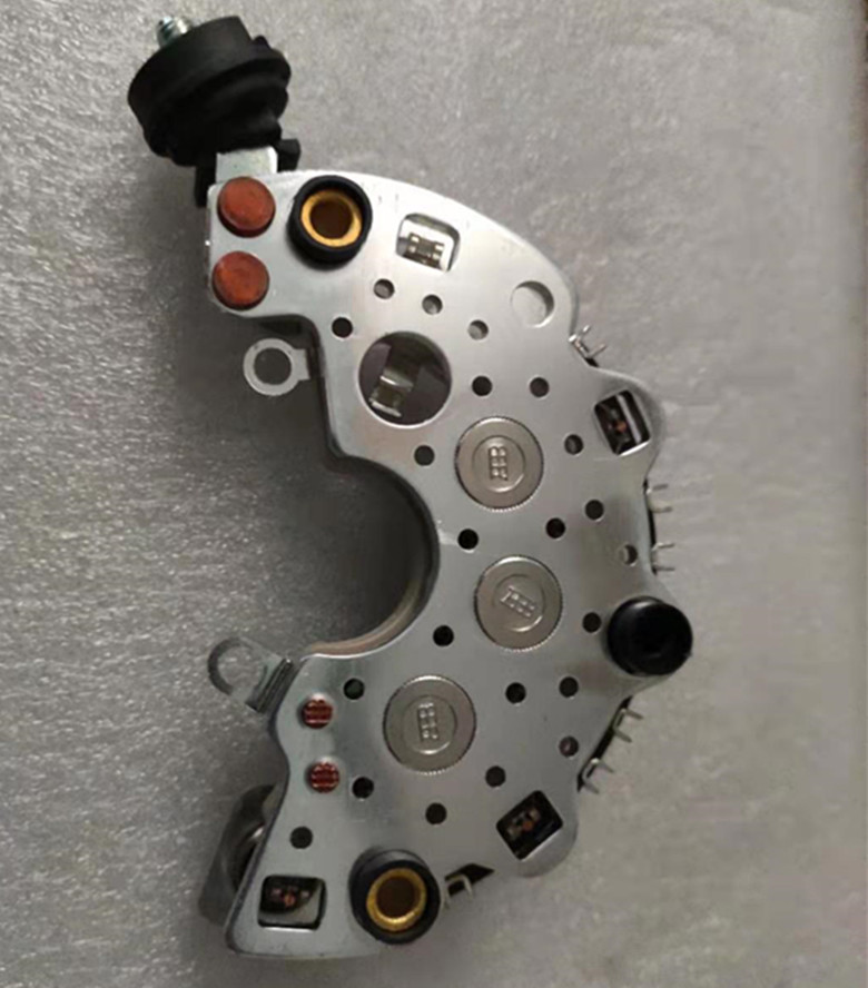 长安之星 东风小康发电机465 474发电机整流桥