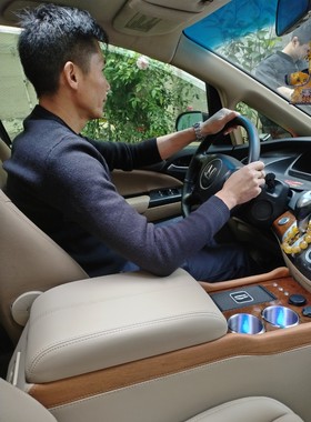 适用于04-14年老款奥德赛专用车内扶手箱中控多功能储物盒改装