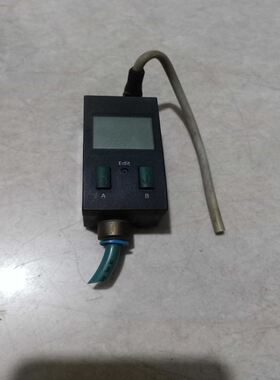 FESTO费斯托电磁阀SDE1-D6-G2-W18-C-PU-M8-G192766拆机实图