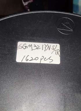 SGM321YN5/TR，剩1620pcs，200元。