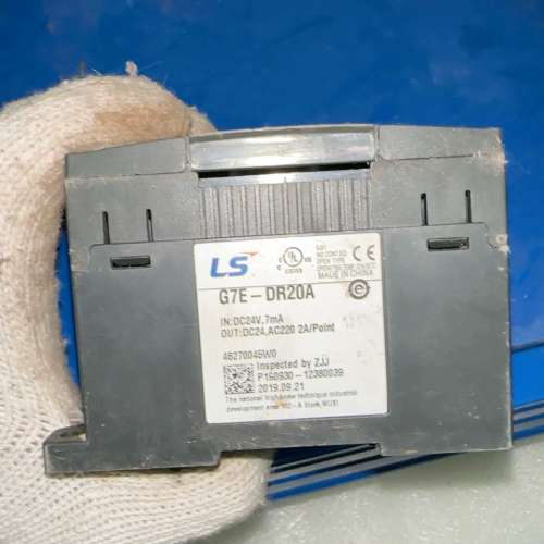 LS产电PLC G7E-DR20A，拆机件，功能完好。输入D