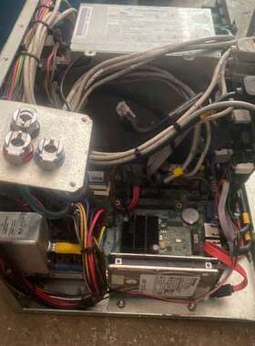 出售一台工业控制主机，型号6 Bytes，带多个接口：2个网