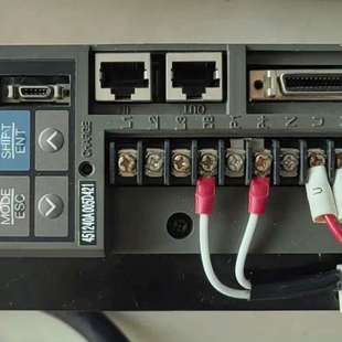 连接线都在 Z24 LSS 伺服驱动器RYS401S3