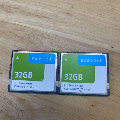 贝加莱拆机牌SWISSBIT CFast 32G 内