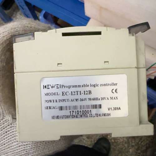 科威PLC控制器EC-12T1-12B，拆机件，实物如图。功