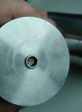 阿尔法氢气露点仪，型号ADST2000-Ex，现货2个，一个