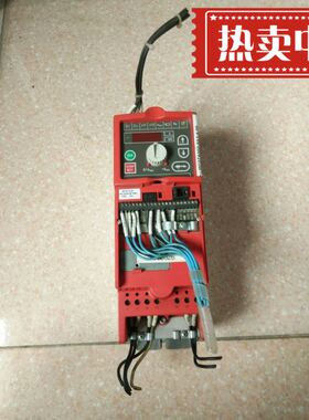 变频器MC07A008-5A3-4-000.75KW/380V实物图。