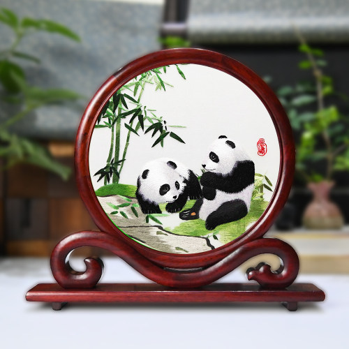 老秀馆蜀绣熊猫摆件中国特色礼物