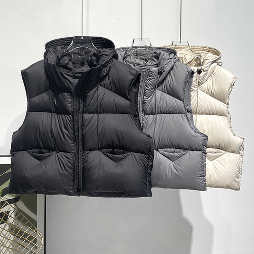 2025欧美秋冬季新款白鹅绒羽绒马甲女小个子连帽宽松短款泡芙背心