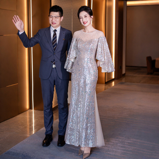 银色亮片晚礼服女高级感年会主持人长裙高端喜妈妈婚宴装高贵洋气