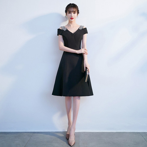 黑色平时可穿轻奢小众高端晚礼服