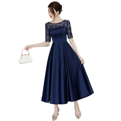 朵朵鲜女高贵婚宴装蓝色晚礼服