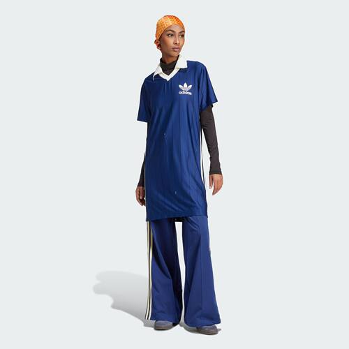 Adidas/阿迪达斯 女子三叶草运动短袖V字POLO领连衣裙 IR7467