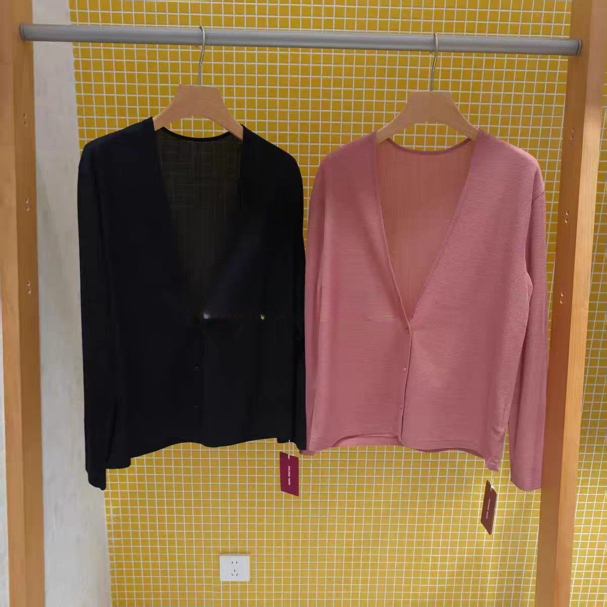 C253JA01专柜正品国内代购25秋羊毛混纺薄透华夫格V领开衫895