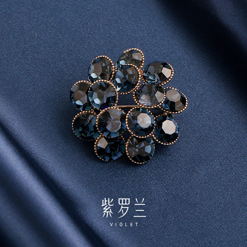 紫罗兰花寂胸针高档女精致奢华气质小众设计感胸花配西装别针,饰品/流行首饰/时尚饰品新,胸针,淘宝优惠券,粉丝福利购,淘宝优惠卷