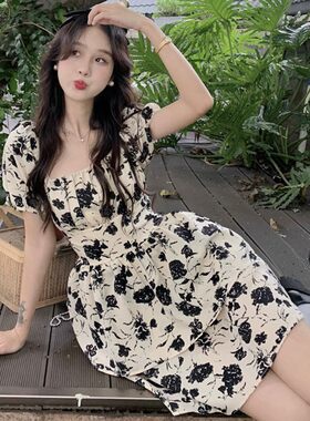 港味复古chic裙子女夏季海边度假连衣裙仙气超仙森系小个子碎花裙
