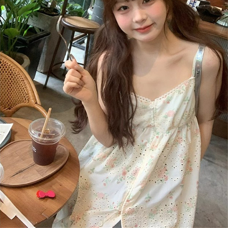 韩系碎花吊带连衣裙女夏季小个子叠穿裙子海边度假风绝美气质短裙