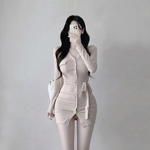 辛子韩国代购轻熟风V领衬衫式连衣裙女收腰系带显身材包臀短裙