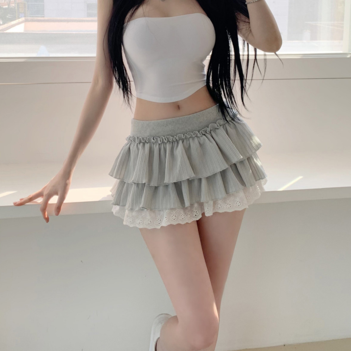 辛子韩国代购博主同款甜美花边钩边荷叶边蛋糕短裙半身裙蕾丝拼接