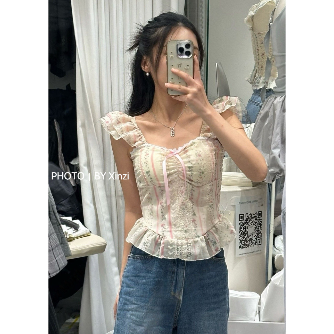 甜美小飞袖荷叶边修身碎花吊带