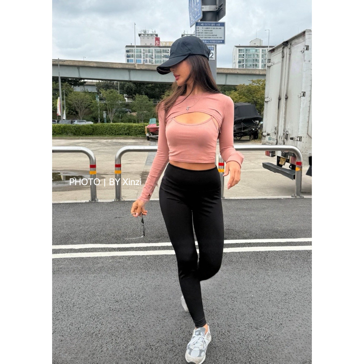 夏季高腰紧身显瘦百搭小黑打底裤
